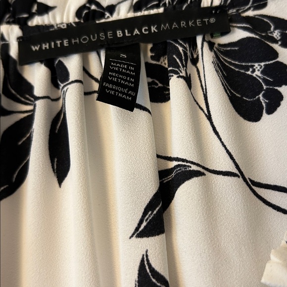 White House Black Market Black and White Floral Top - Picture 2 of 2